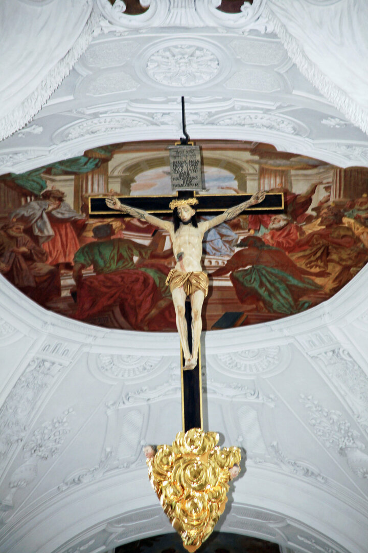 Kreuz im Neunünster