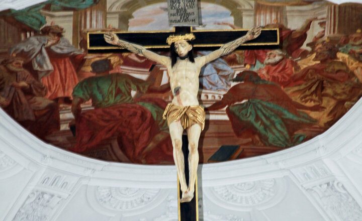 Kreuz im Neunünster